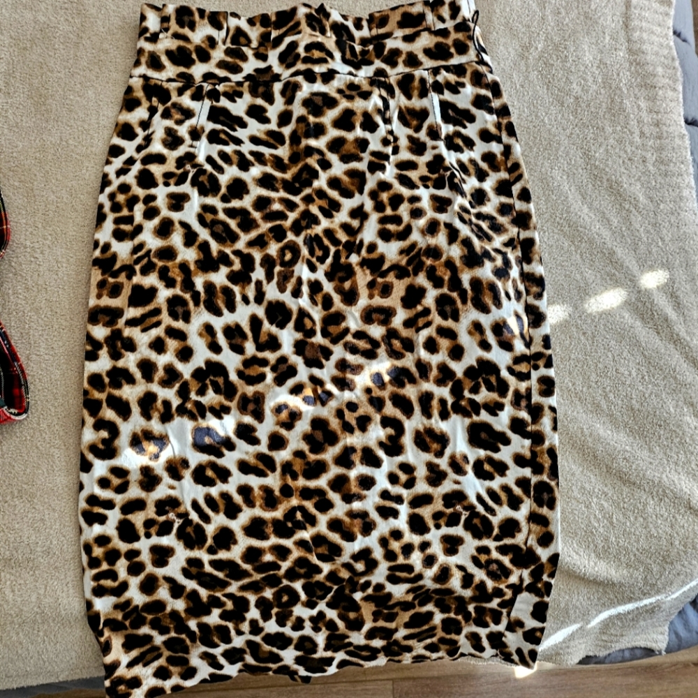 Cute work skirt